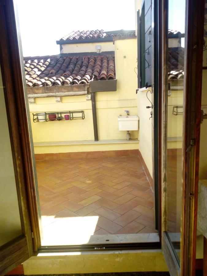 La Mansarda Apartment Veneţia Exterior foto