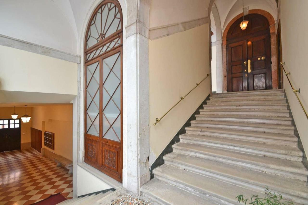 La Mansarda Apartment Veneţia Exterior foto